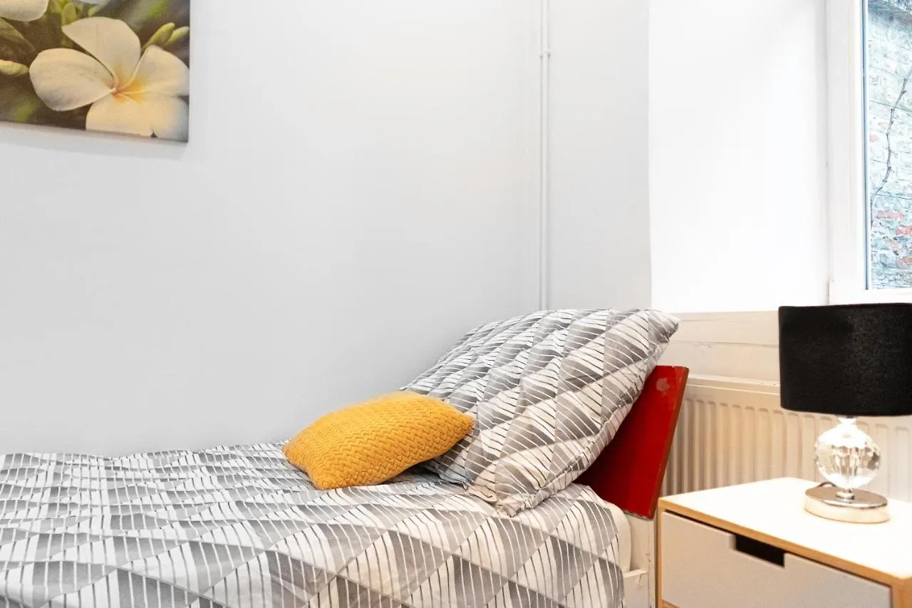 Fullfilling 3Br Shared Apartment With Pleasing Patio Vienna