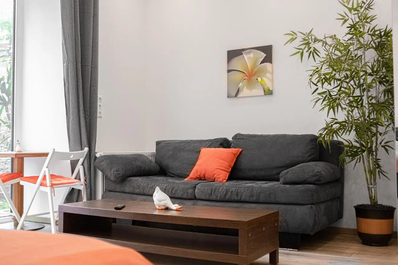 Fullfilling 3Br Shared Apartment With Pleasing Patio Vienna 0*,  Austria
