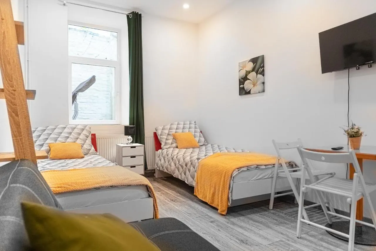 Fullfilling 3Br Shared Apartment With Pleasing Patio Vienna