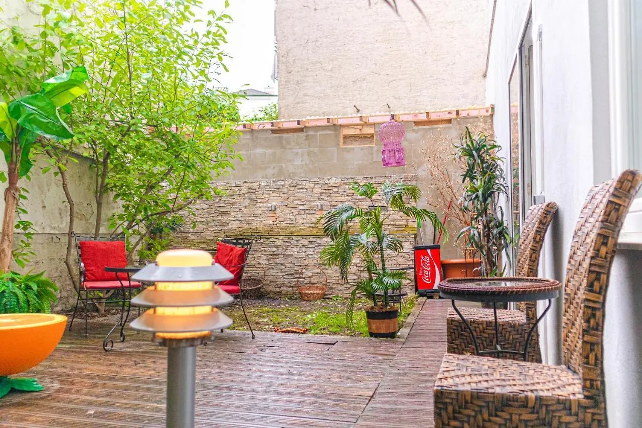 Fullfilling 3Br Shared Apartment With Pleasing Patio Vienna