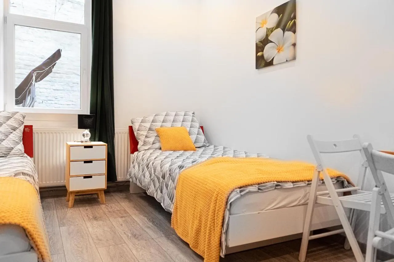 Fullfilling 3Br Shared Apartment With Pleasing Patio Vienna