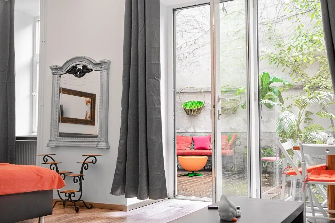Fullfilling 3Br Shared Apartment With Pleasing Patio Vienna