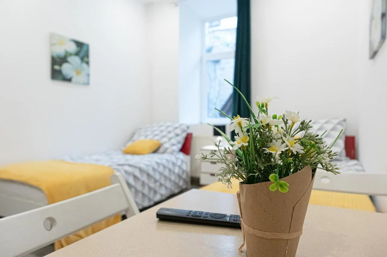 Fullfilling 3Br Shared Apartment With Pleasing Patio Vienna