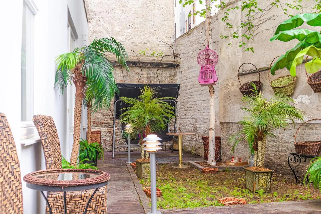 Fullfilling 3Br Shared Apartment With Pleasing Patio Vienna